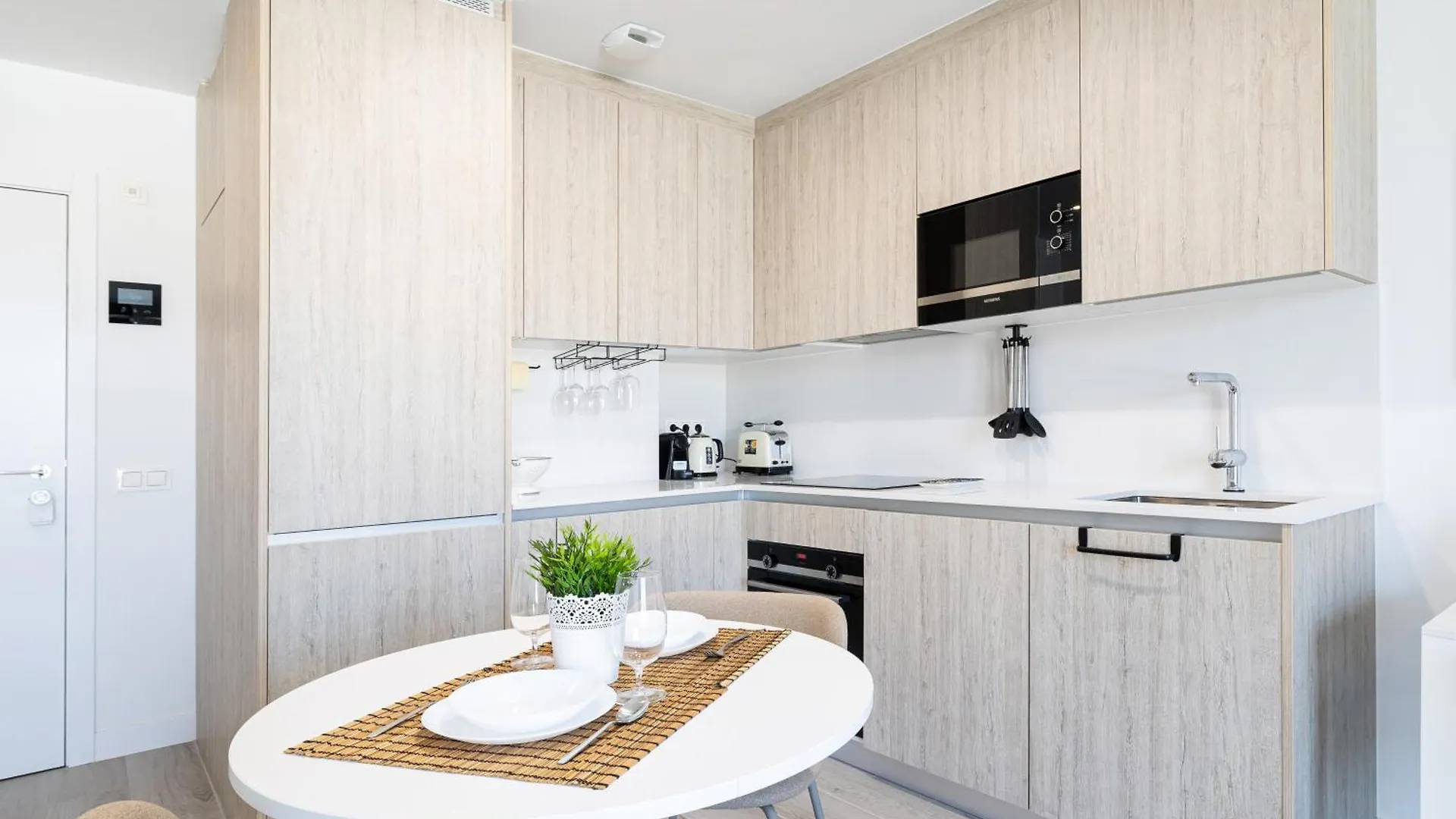 Apartamento Martiricos By Aora Stay Malaga Hiszpania