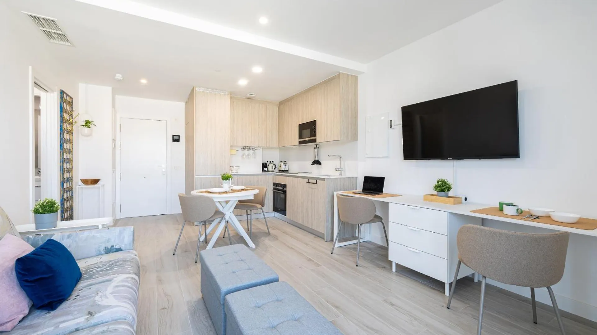 Apartment Apartamento Martiricos By Aora Stay Malaga